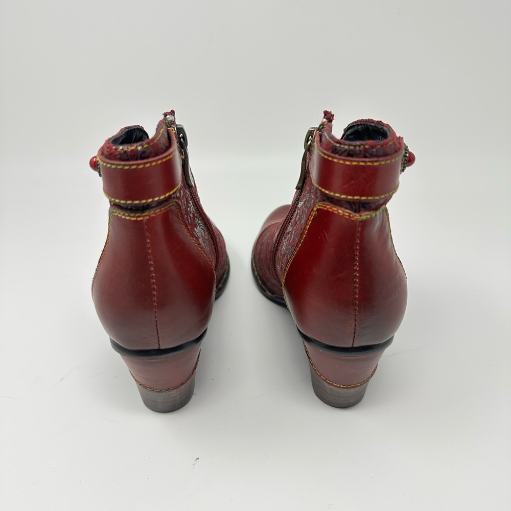 L'Artiste by Spring Step Women's So Cute Red Suede Ankle Boots New - Picture 3 of 14